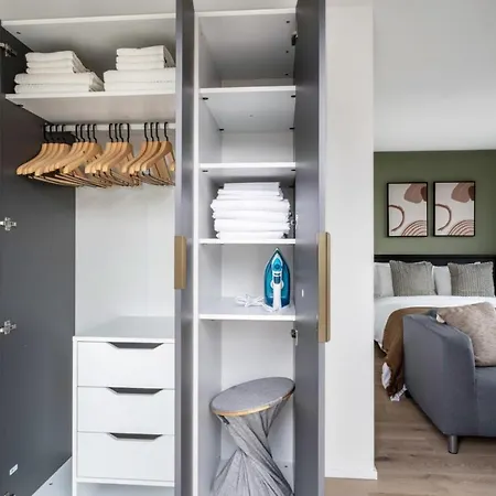 Cozy 1-bedroom In - Perfect For A Relaxing Getaway *
