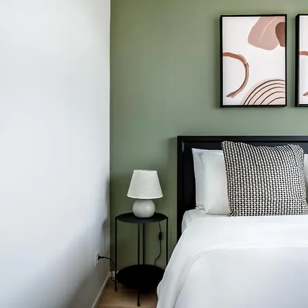 Cozy 1-bedroom In - Perfect For A Relaxing Getaway